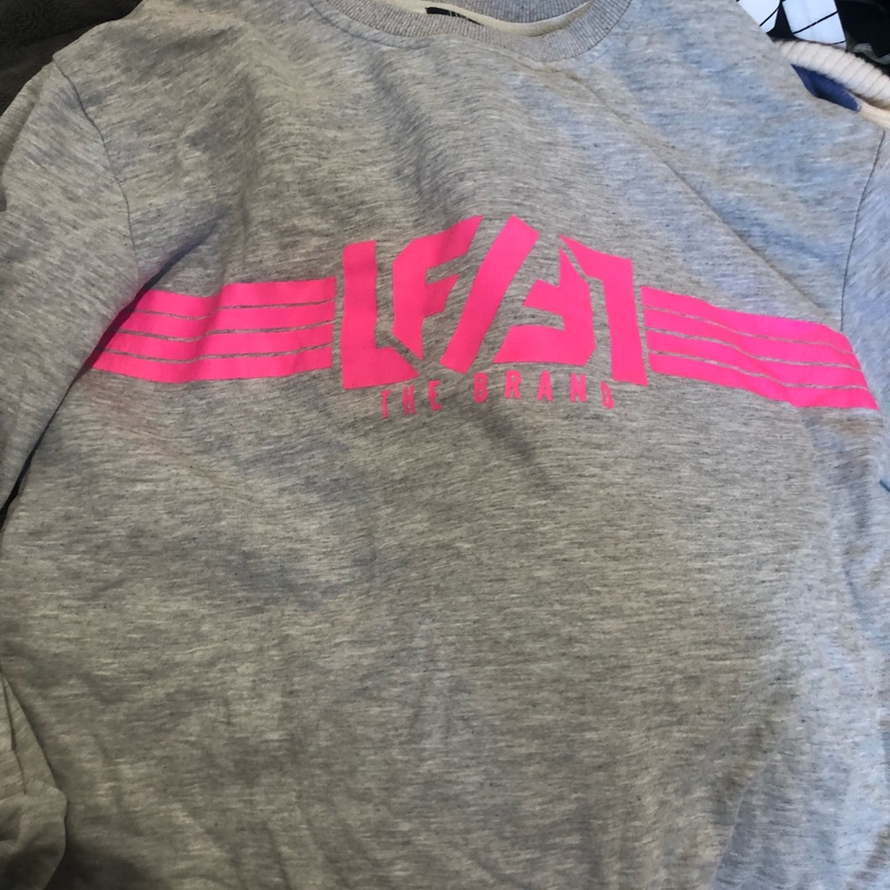Crew neck!!